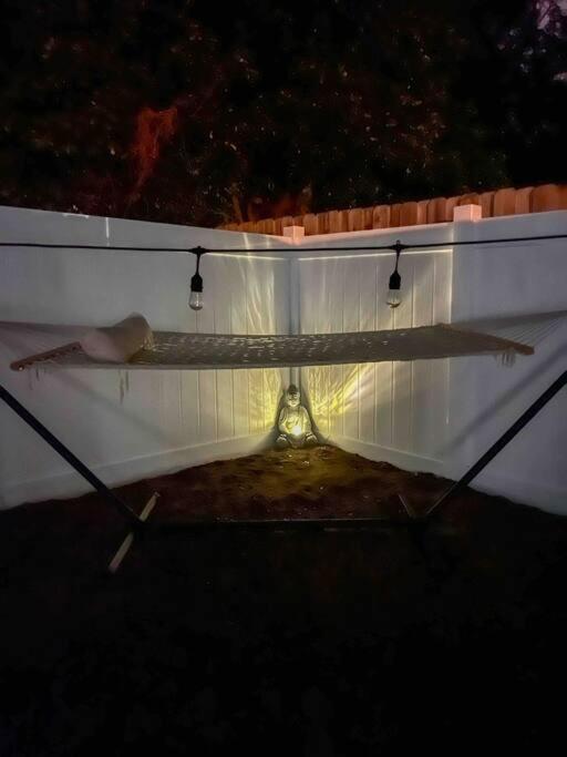 فيلا House Of Manatees-Entire House With Yard, Fire Pit, Dog Friendly كريستال ريفر المظهر الخارجي الصورة